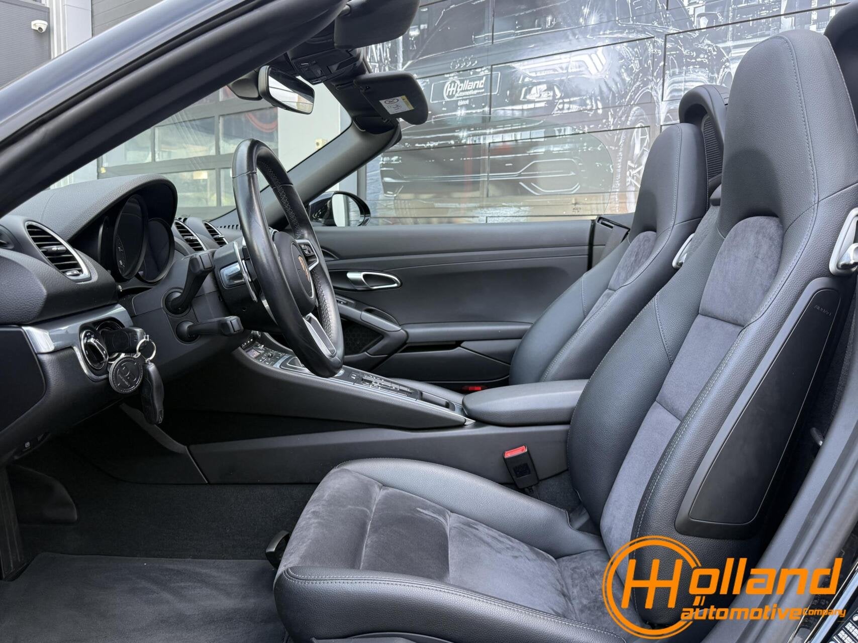 Porsche 718 Boxster 2.0 T|NL AUTO|SPORTCHRONO|ALCANTARA, Auto's, Porsche, Automaat, Achterwielaandrijving, Gebruikt, 4 cilinders