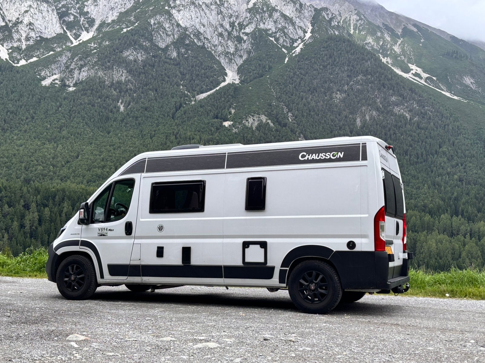 Mooie jonge luxe bus camper, Luifel, Buscamper of Camperbus, Particulier, Overige merken