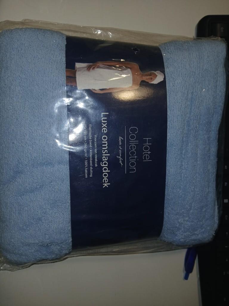 hotel collection Luxe omslagdoek, Kleding | Dames, Overige Dameskleding, Hotel collection, Verzenden, Zo goed als nieuw