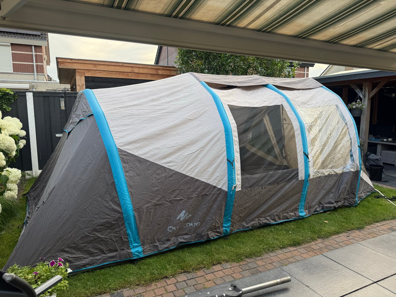 Quechua Air Seconds 6.3 XL opblaasbare familietent, Ophalen of Verzenden, Gebruikt, Tot en met 4