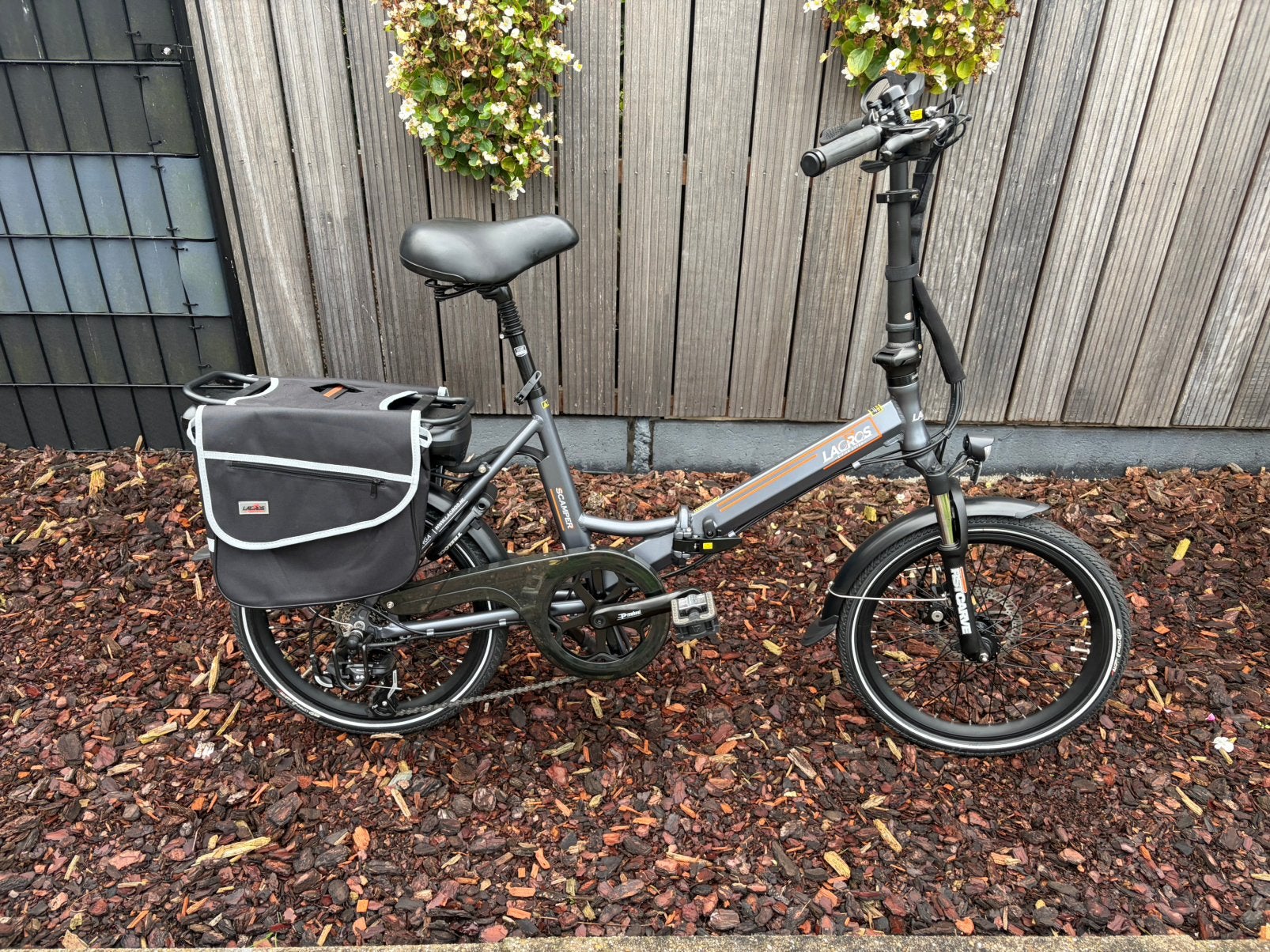 Lacros scamper s200 met slechts 75 km, Ophalen, Zo goed als nieuw, 20 inch of meer