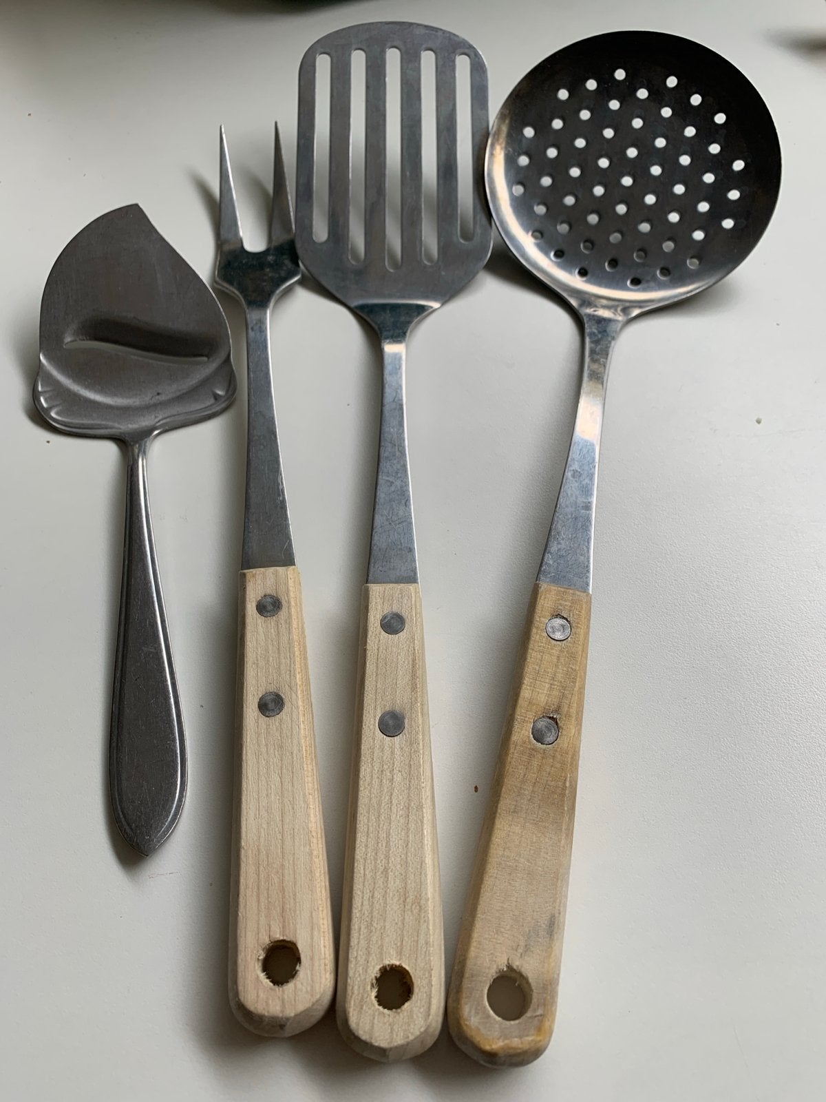 Keukengerei Set: Kaasschaaf, Vleesvork, Spatel, Schuims, Huis en Inrichting, Ophalen, Zilver, Metaal, Overige typen