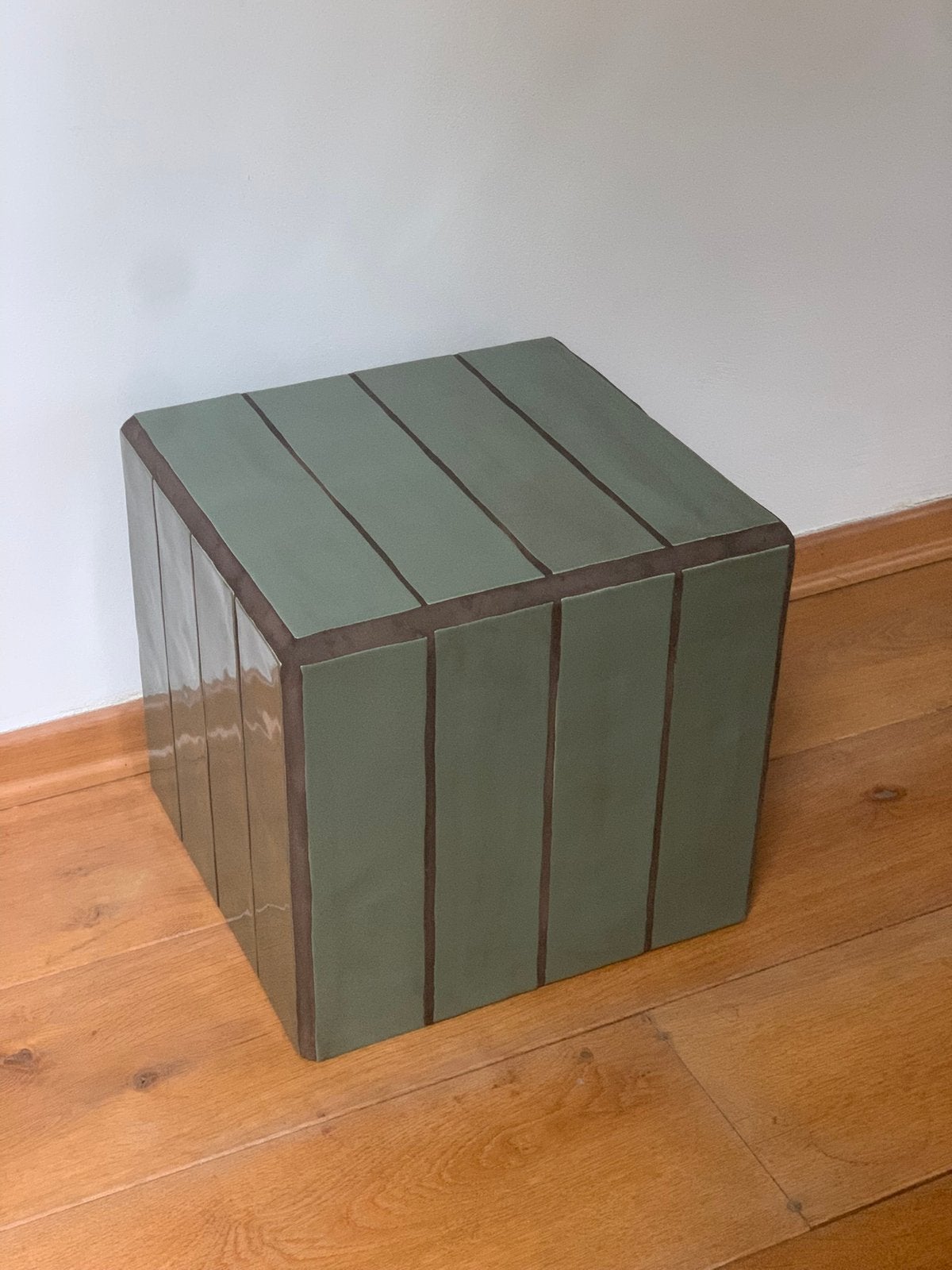 Tegeltafel/bijzettafel/nachtkastje, Ophalen, Vierkant, Nieuw, Minder dan 50 cm