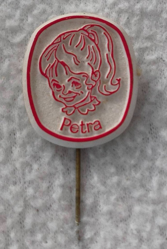 Speldje Petra (Pipo de clown), Ophalen of Verzenden, Zo goed als nieuw, Overige onderwerpen, Speldje of Pin
