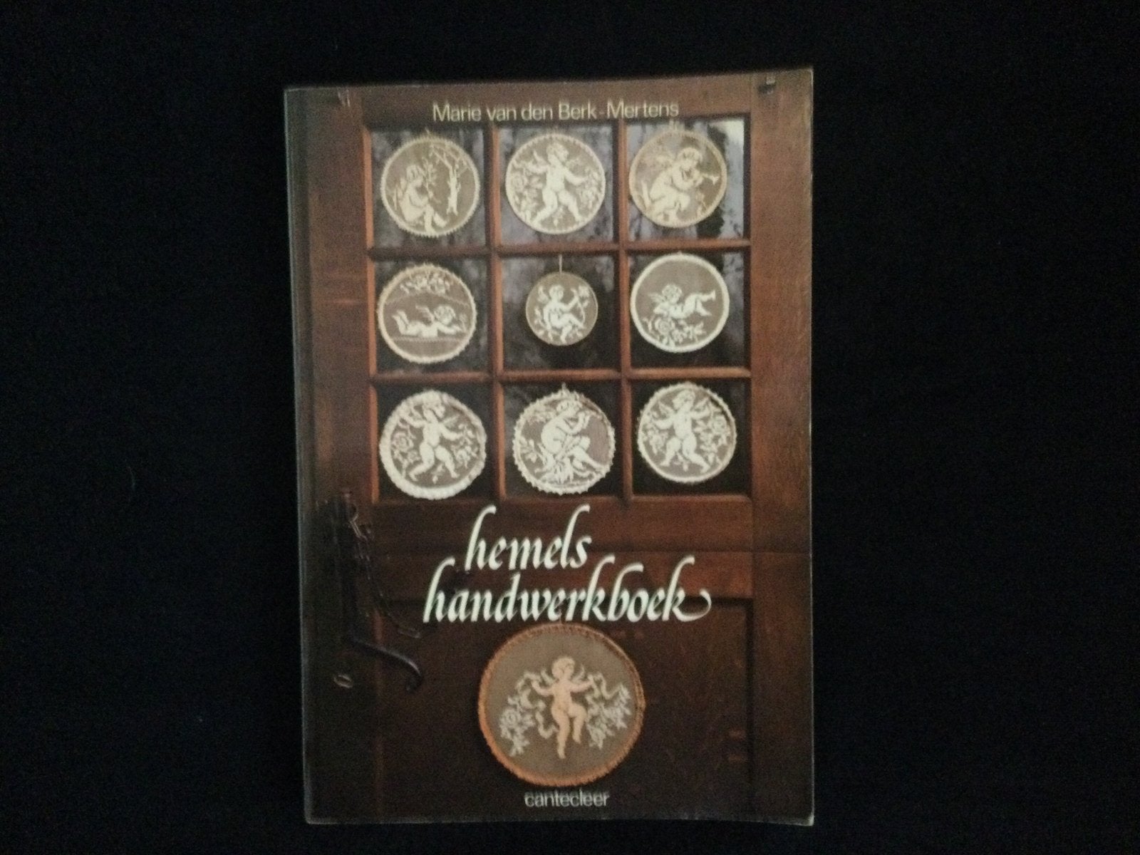 Hemels handwerkboek., Ophalen of Verzenden, Zo goed als nieuw