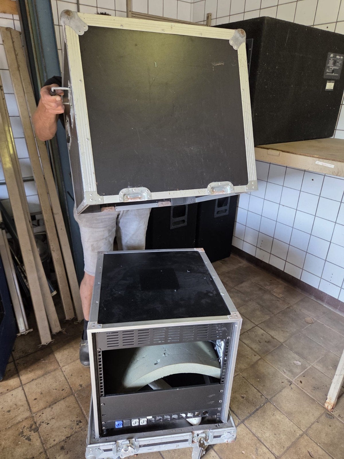 Flightcase met wielen en rackmount, Ophalen, Gebruikt