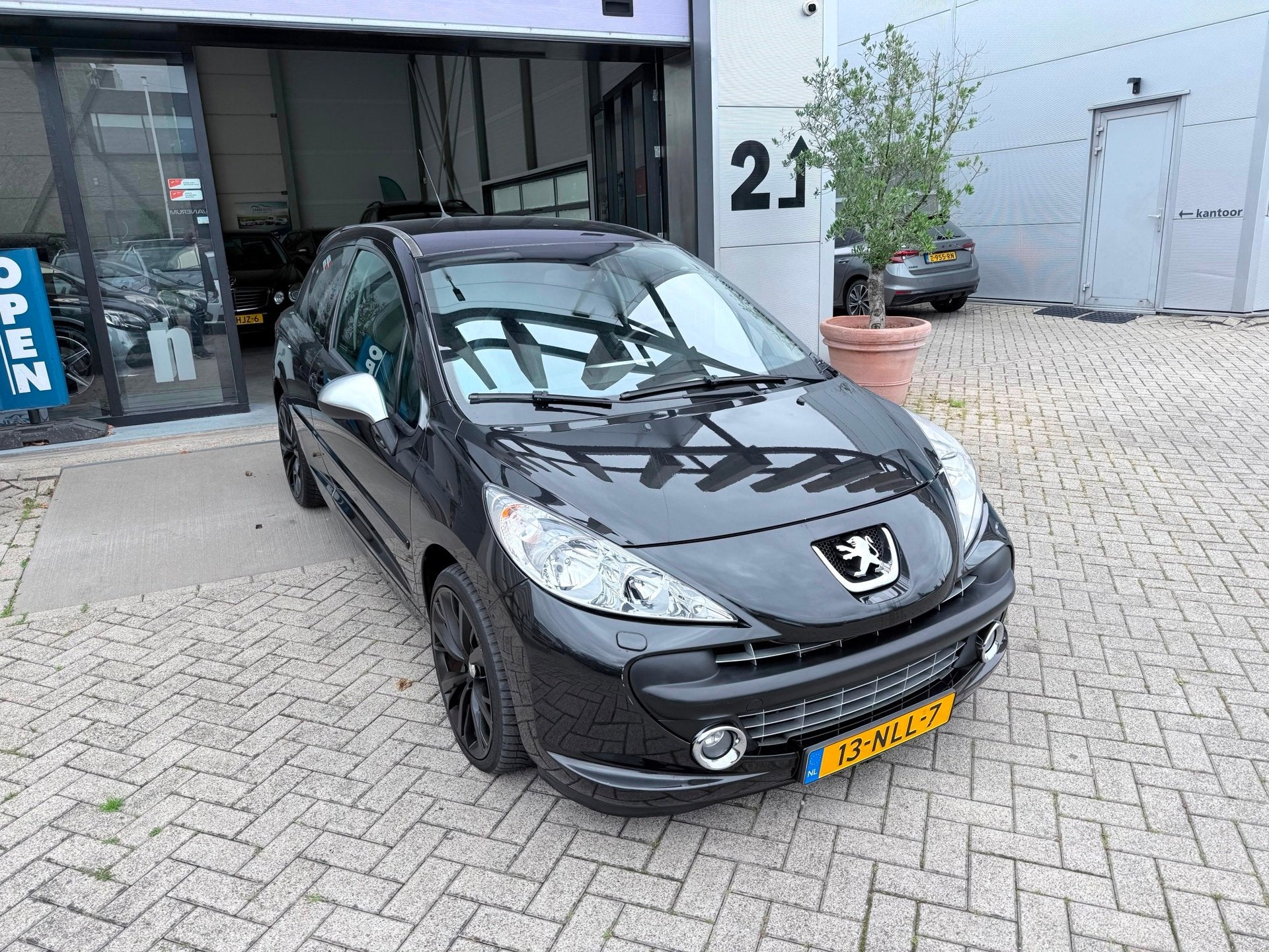 Peugeot 207 1.6-16V T RC 174PK! UNIEK! SCHAALSTOELEN! INRUIL, Auto's, Peugeot, Voorwielaandrijving, 1080 kg, Gebruikt, 4 cilinders