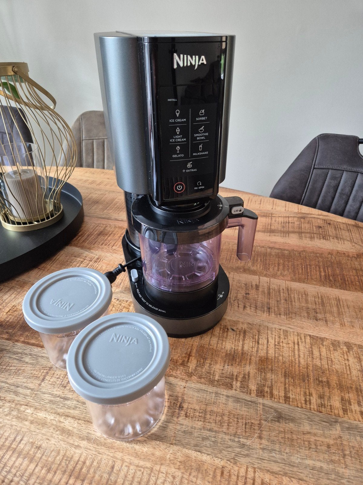 Ninja Creami IJsmachine NC300EU met 2 extra bekers, Ophalen of Verzenden, Zo goed als nieuw