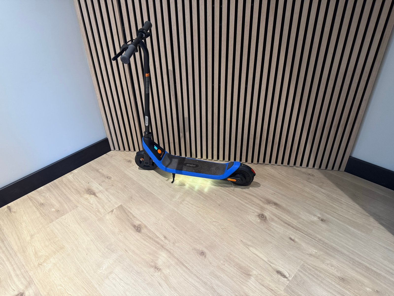 Ninebot C2 Lite Elektrische Step - Zo goed als nieuw, Fietsen en Brommers, Steps, Ophalen of Verzenden, Zo goed als nieuw, Elektrische step (E-scooter)