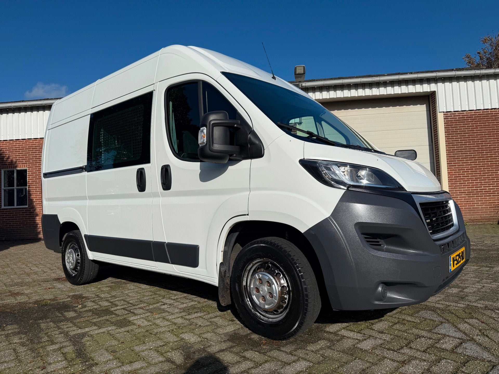 Peugeot Boxer 333 2.0 BlueHDI L1H2 euro 6 optioneel sortimo, Auto's, Voorwielaandrijving, Gebruikt, Euro 6, 4 cilinders