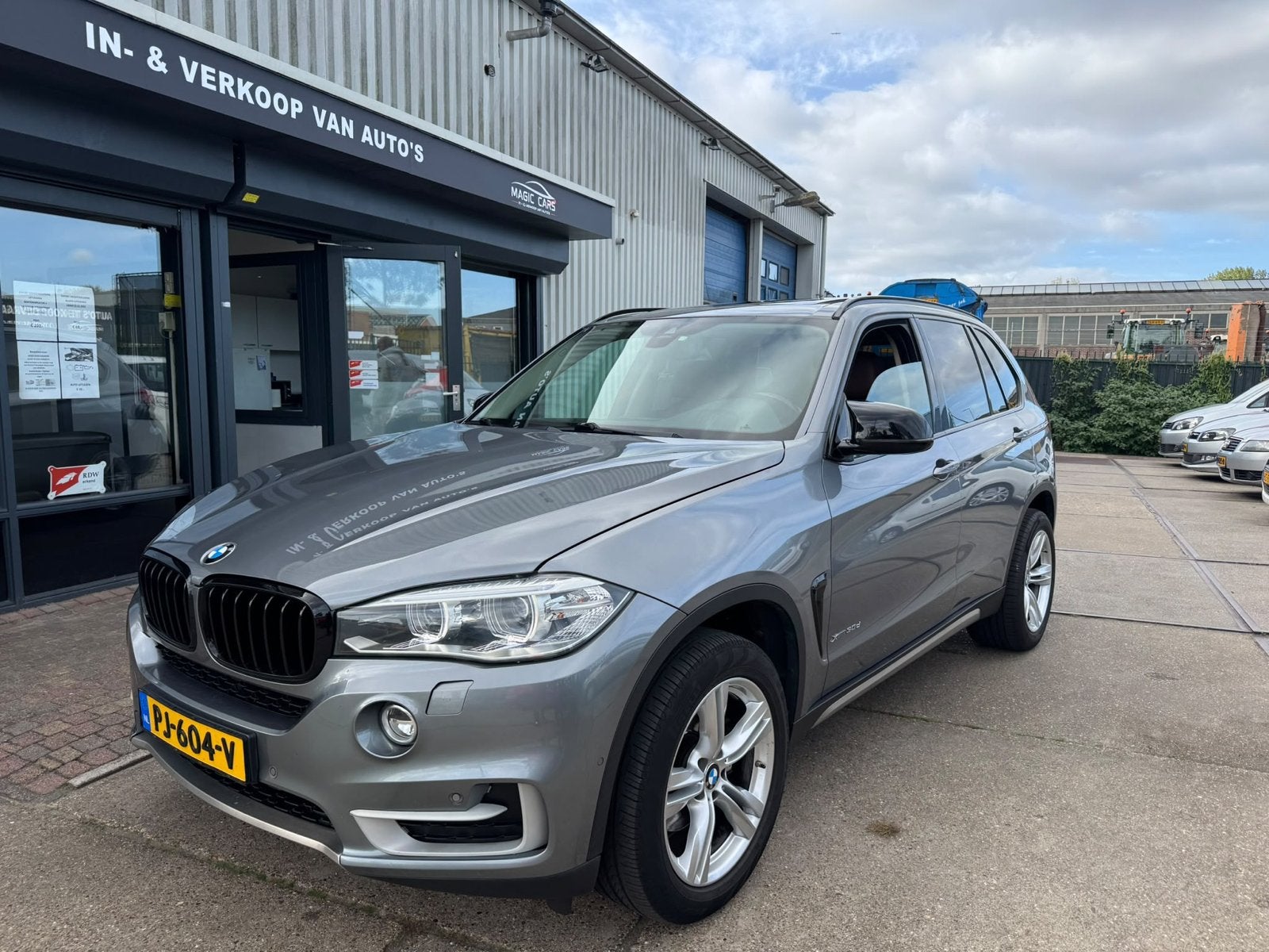 BMW X5 Xdrive 30D Aut8 (2014) 2014 Grijs, Auto's, Automaat, 2993 cc, Leder, Bruin