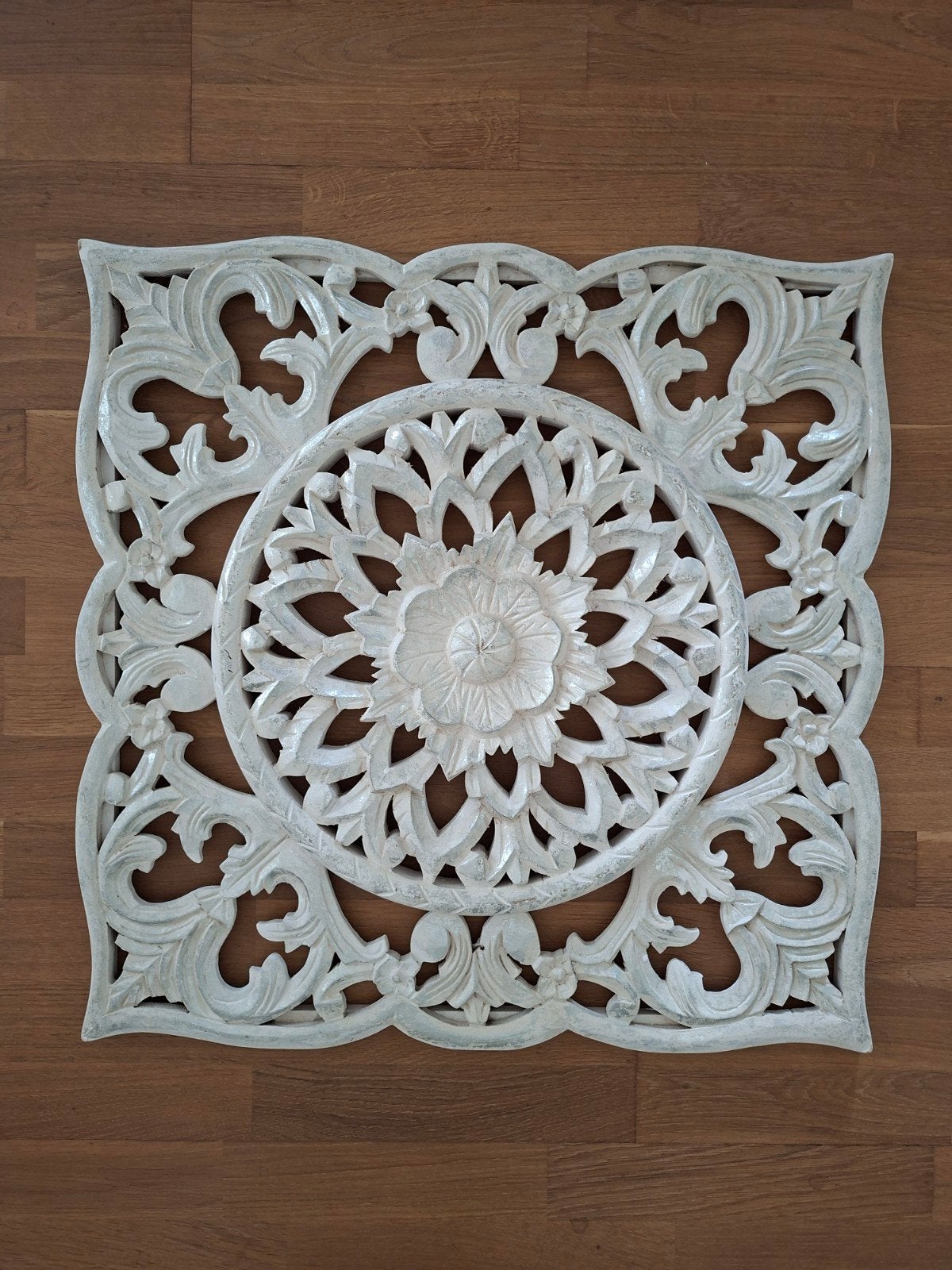 Prachtig handgesneden houten wanddecoratie 60x60 cm- Wit, Ophalen, Boho, Hout, Zo goed als nieuw
