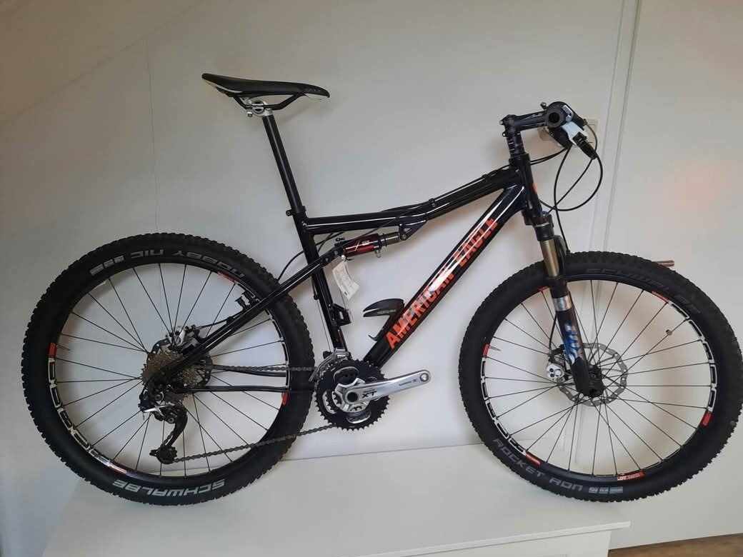 American Eagle Lightning fully mtb wedstrijd afgemonteerd, Versnellingen, American eagle, Schijfrem, Ophalen