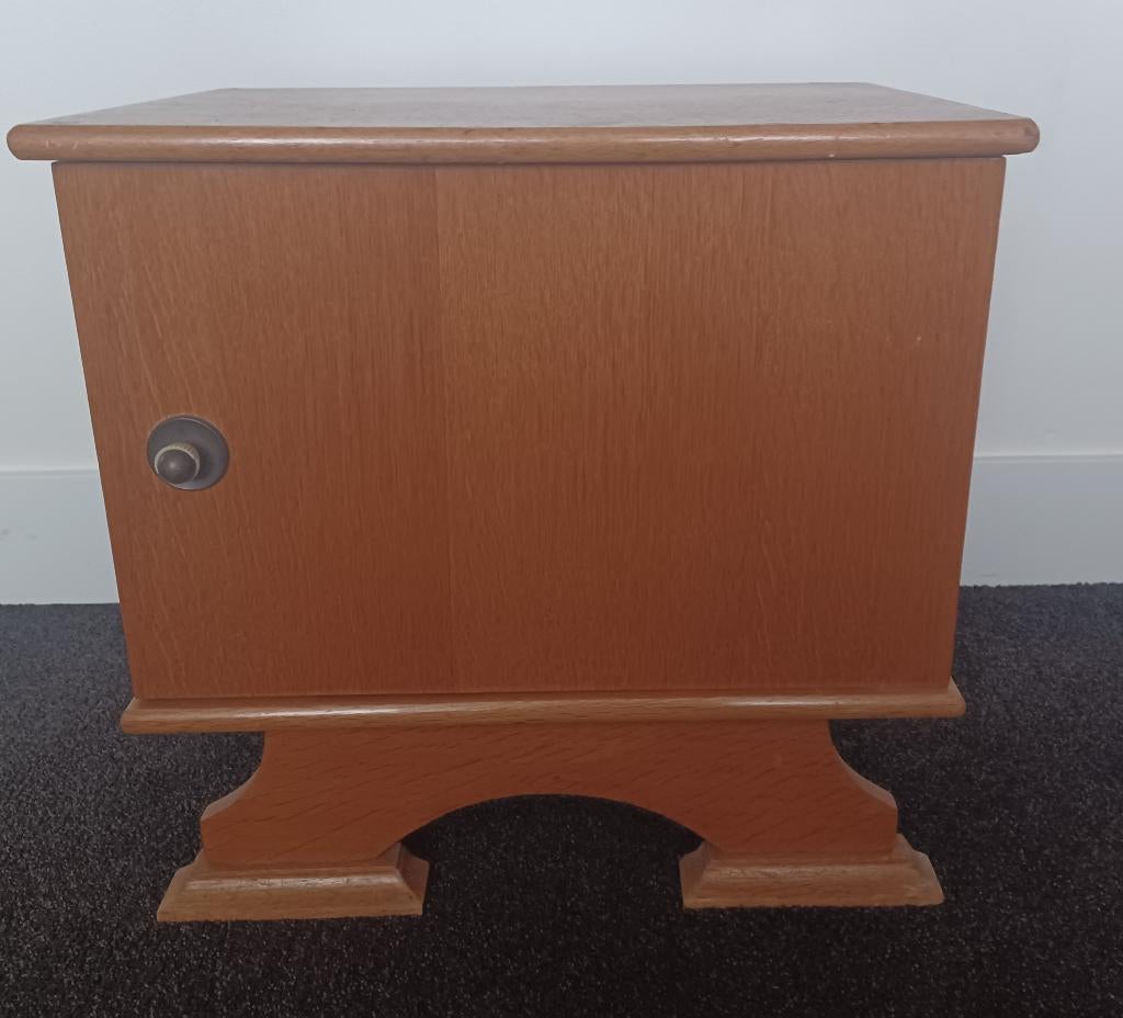 Nachtkastje, Huis en Inrichting, Slaapkamer | Nachtkastjes, Ophalen, Gebruikt, Minder dan 45 cm, 55 tot 70 cm