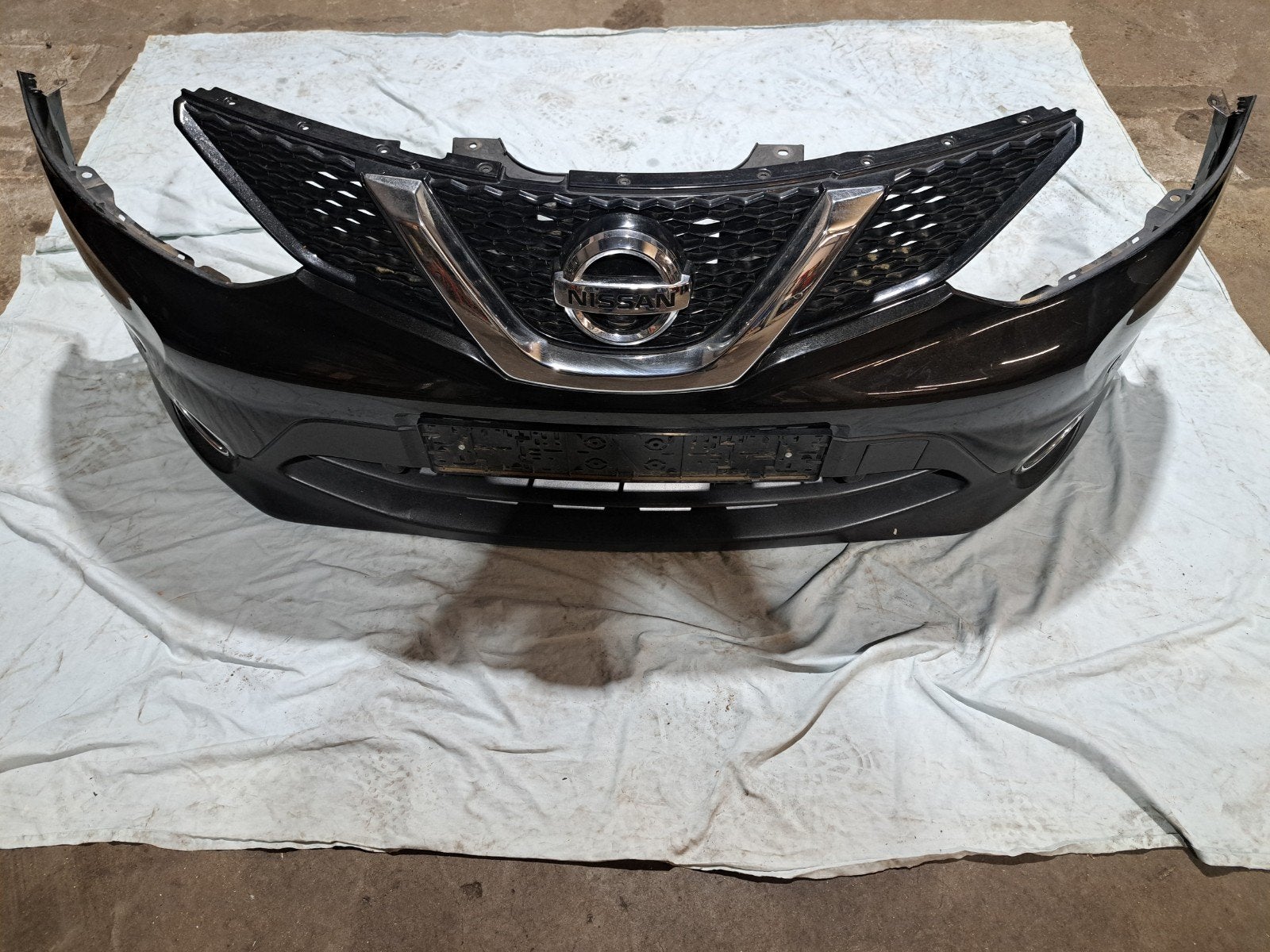 Voorkop kompleet nissan qashqai j11
Nissan qashqai 1.2 j11
B, Ophalen, Gebruikt, Voor, Bumper