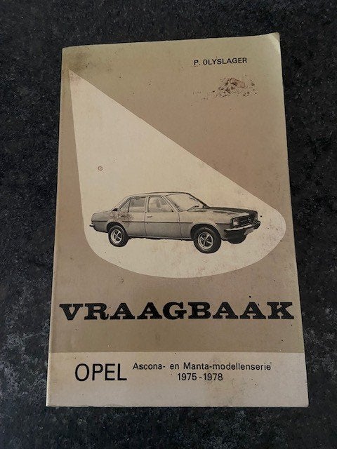 vraagbaak Opel  Ascona en Manta, Ophalen of Verzenden