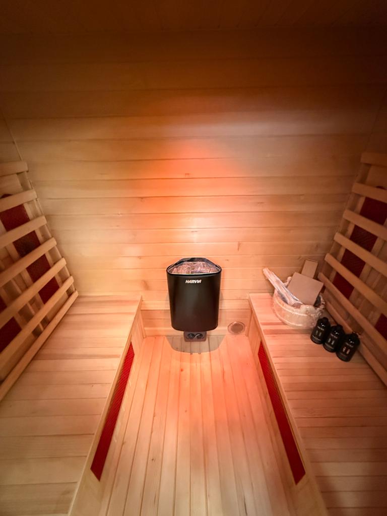 Combi Sauna (Fins + Infrarood) - GRATIS BEZORGING + MONTAGE, Ophalen of Verzenden, Zo goed als nieuw, Fins of Traditioneel, Complete sauna