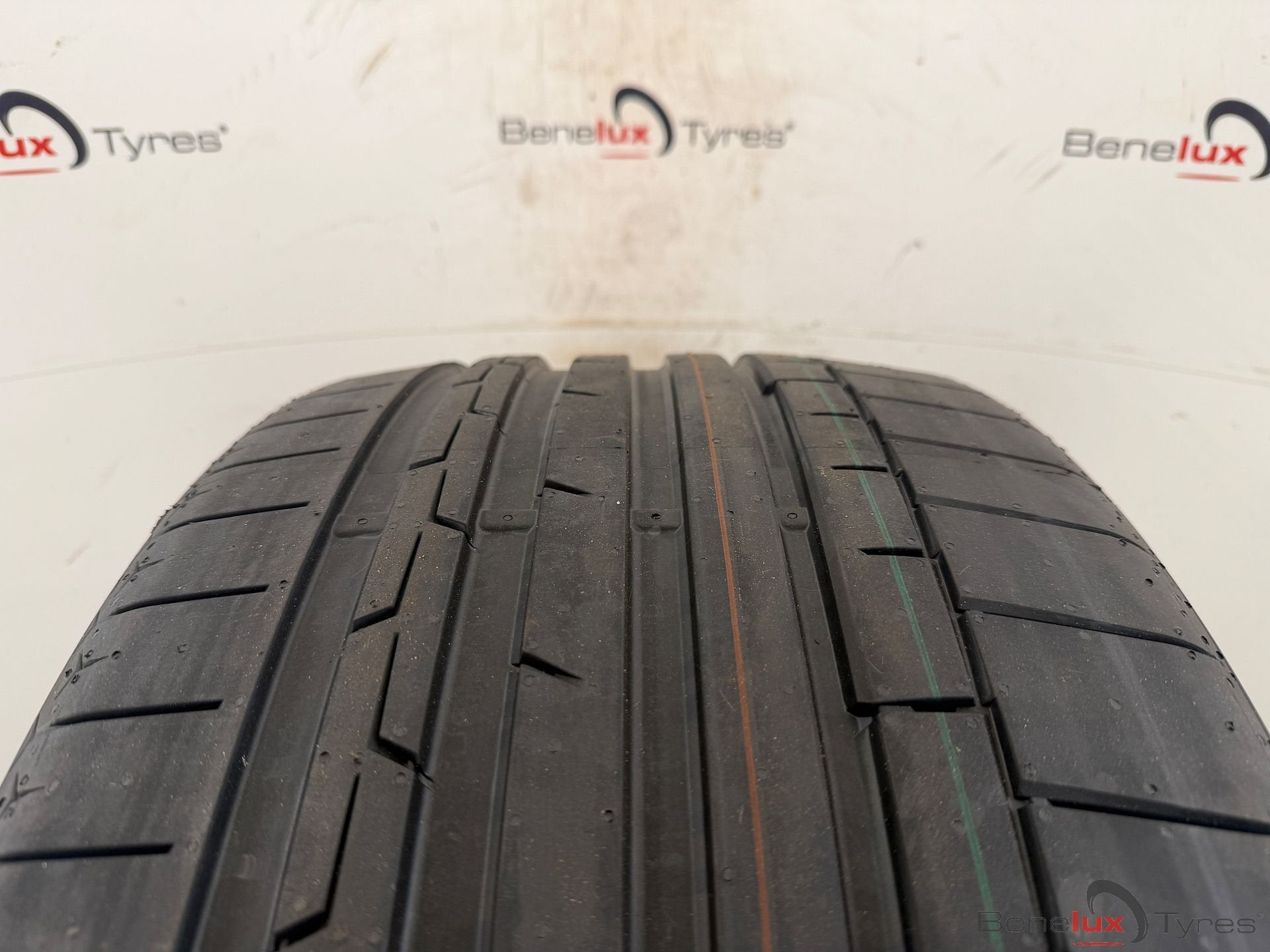 295/35ZR23 Conti 295/35R23 295/35 ZR23 R23 295/35/23 2953523, Ophalen, 295 mm, -, -