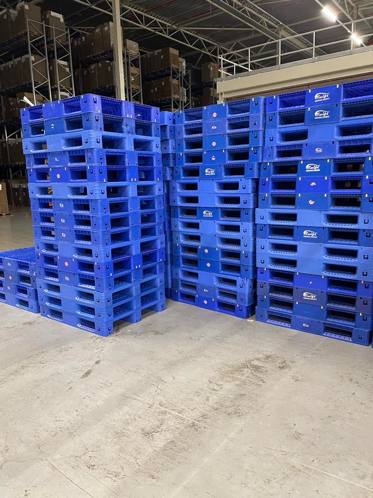 Partij Gebruikte Kunststof Pallets 100 x120 cm, Ophalen, Gebruikt, Overige materialen, 100 mm of meer