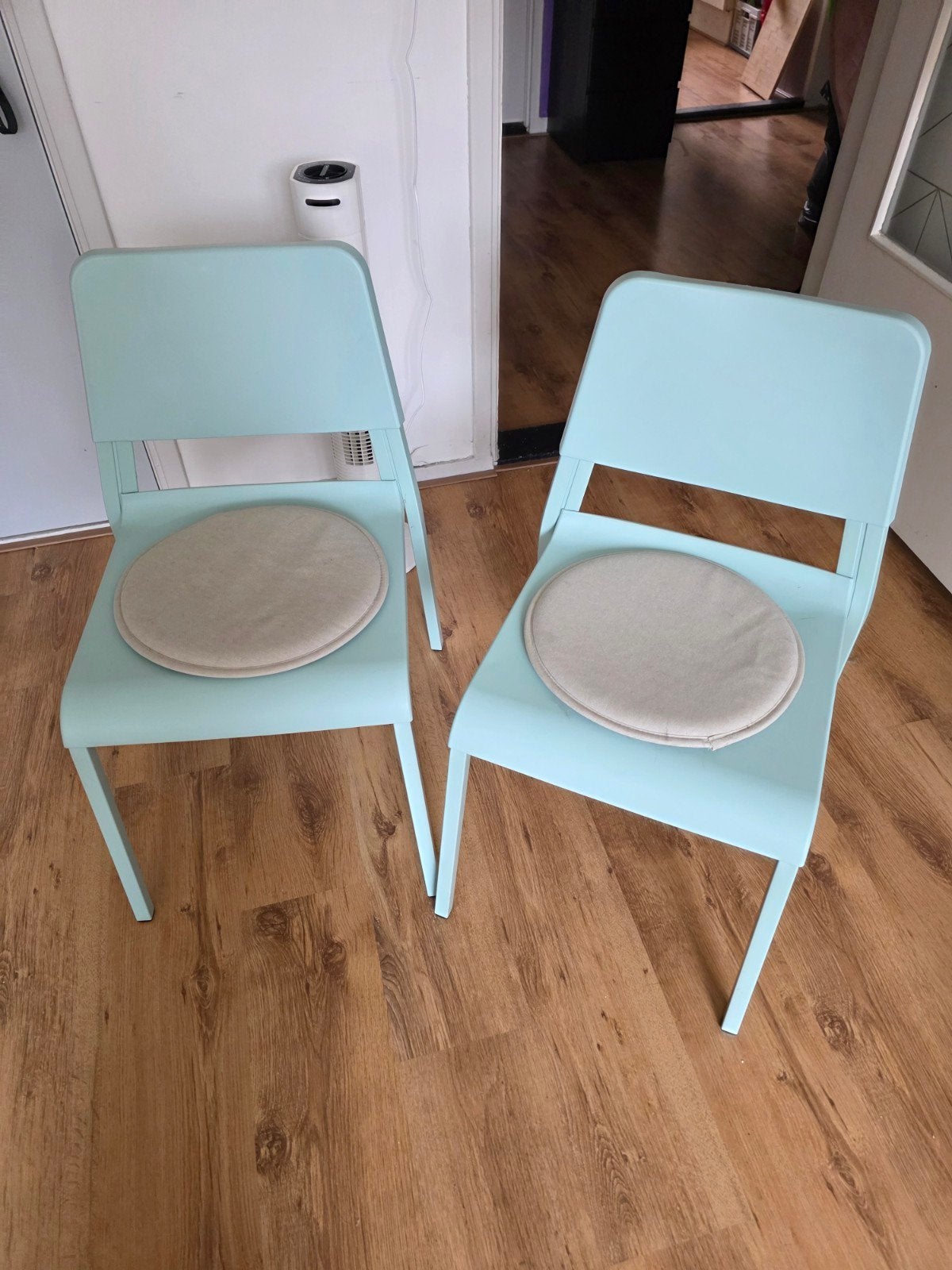 2 IKEA stoelen met zitkussens, Huis en Inrichting, Ophalen, Kunststof, Gebruikt, Twee