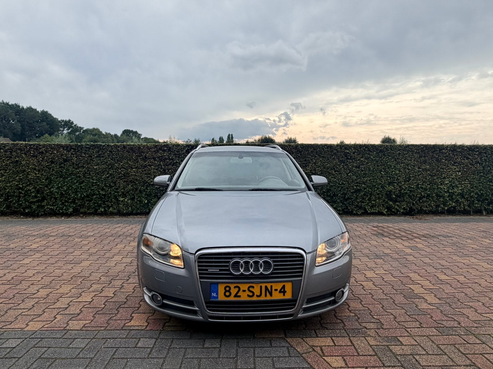 Audi A4 3.2 FSI V6 Avant Quat 188KW AUT 2005, Auto's, Automaat, 1800 kg, A4, Leder