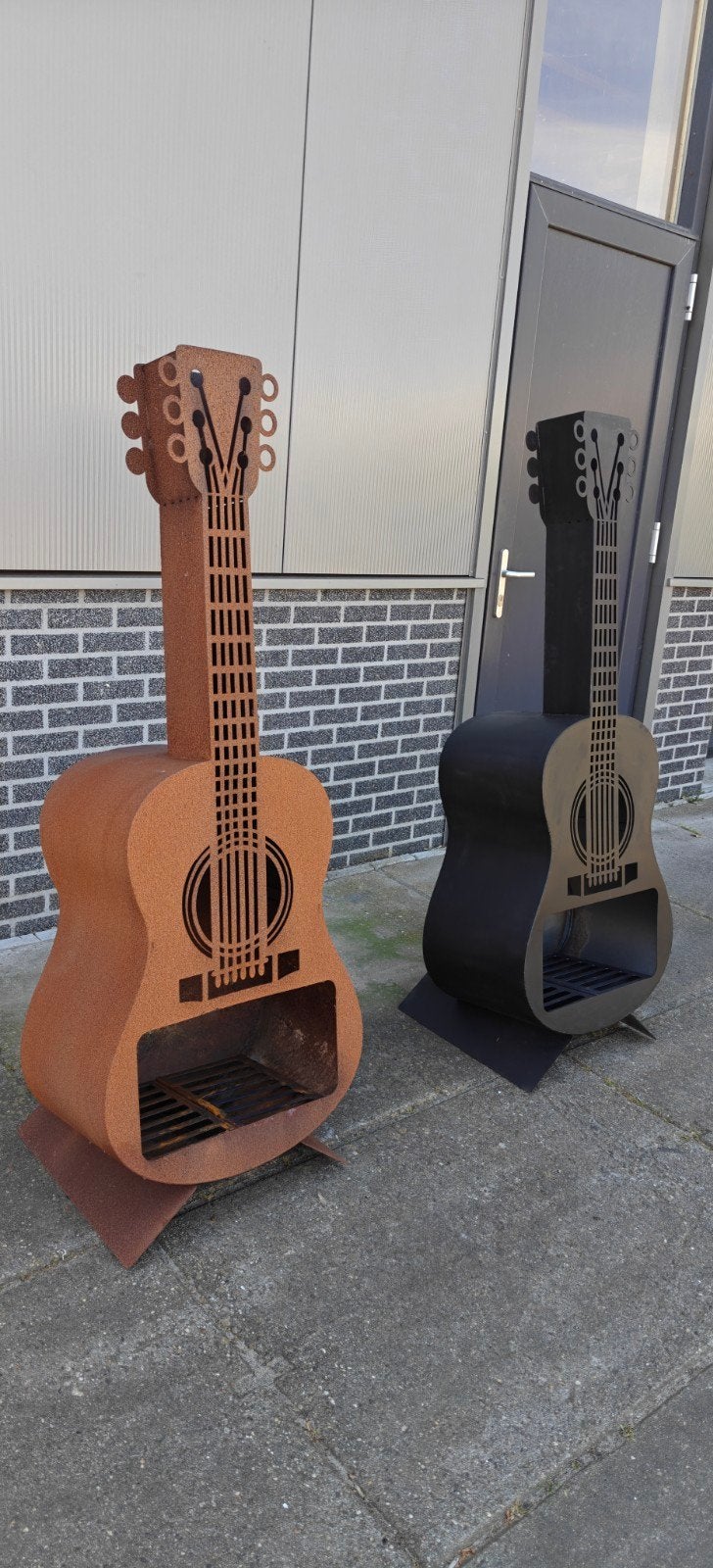 Gitaar kachels - Zwart en Cortenstaal, Ophalen, Nieuw, Elektrisch, Overige soorten