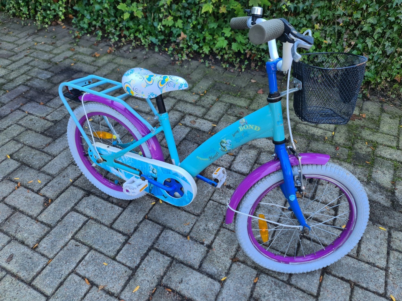 18 inch kinderfiets Frozen met mandje, Ophalen, Gebruikt, 16 tot 20 inch