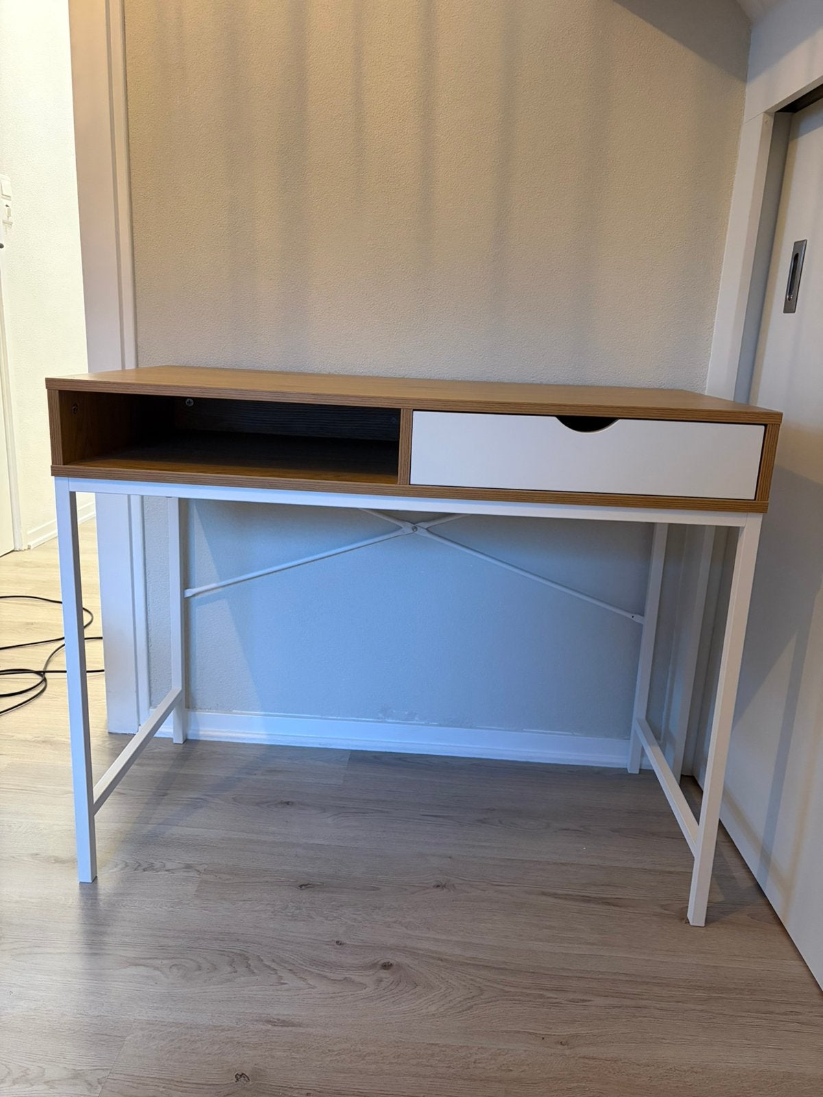 Bureau te koop!, Ophalen, Zo goed als nieuw