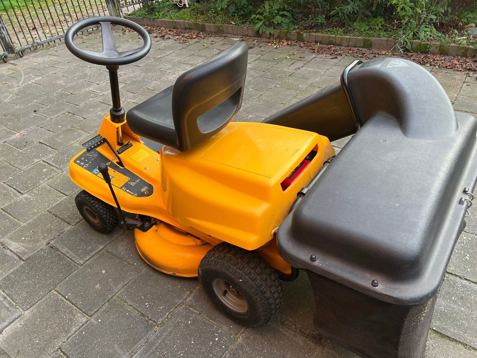 Foto 5 van Zitmaaier Stiga Garden Combi