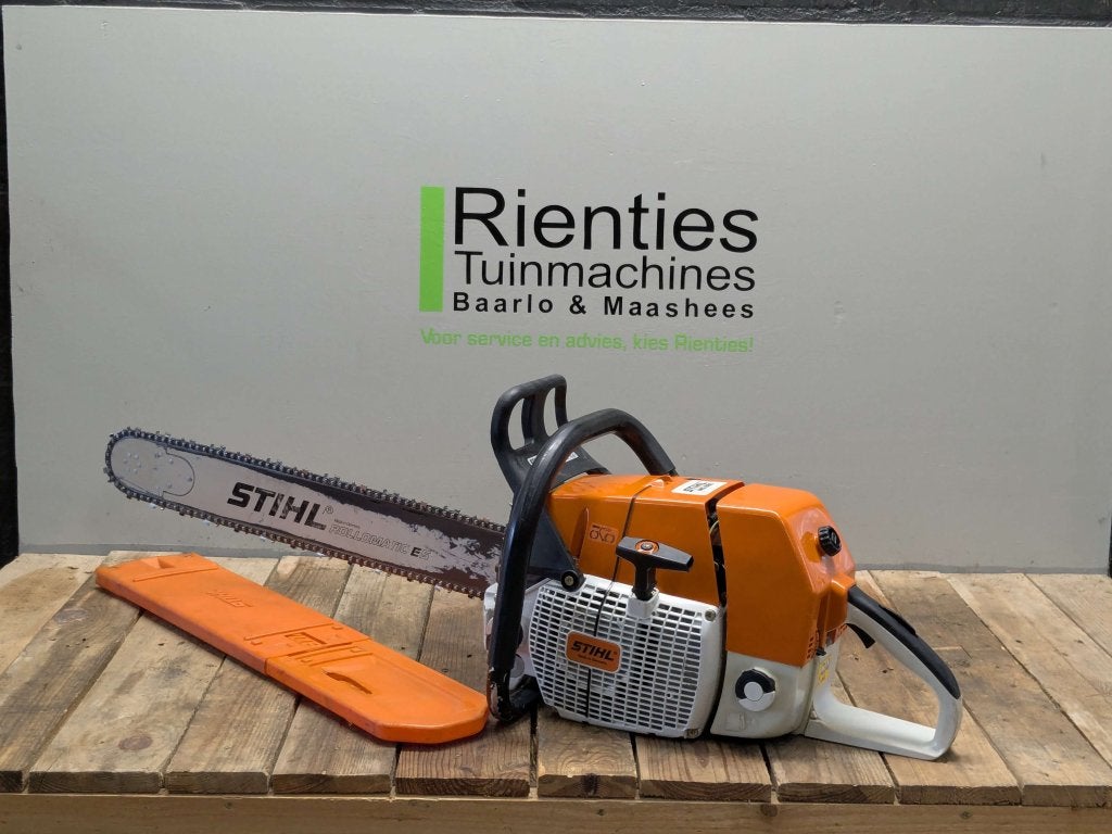 STIHL MS 880 BENZINE KETTINGZAAG - ZEER NETTE MACHINE
