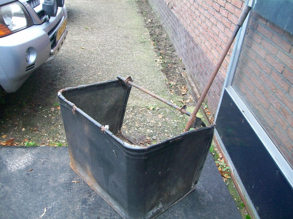 Opvangbak zonder bovendeksel GGP Castelgarden Viking Honda, Ophalen, Gebruikt, 50 cm of meer