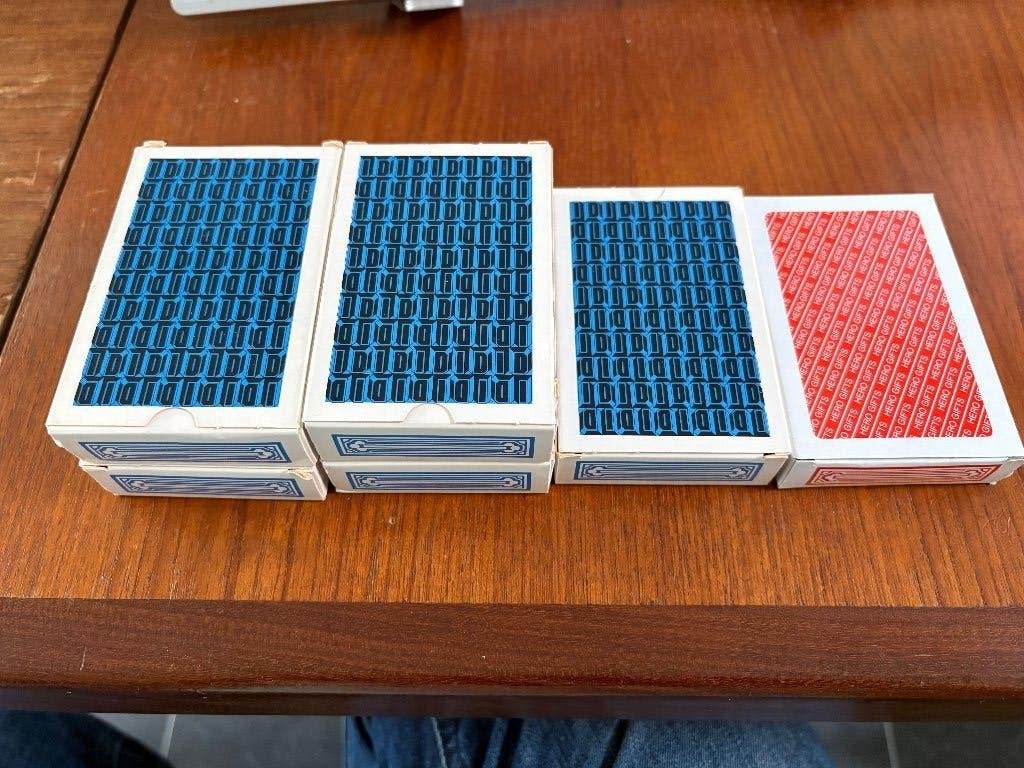 Set Speelkaarten, Ophalen of Verzenden, Zo goed als nieuw, Speelkaart(en)