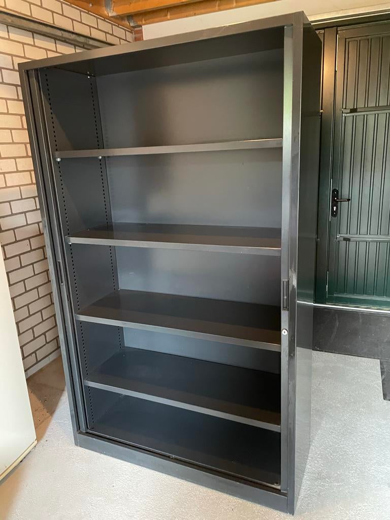 Metalen archiefkast met roldeuren - Grijs, Ophalen, Gebruikt, 100 tot 150 cm, Meerdere deuren