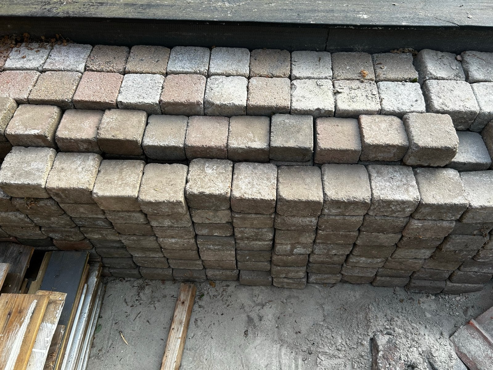 Gebruikte betonnen klinkers voor tuin of oprit, Ophalen, Gebruikt, Beton