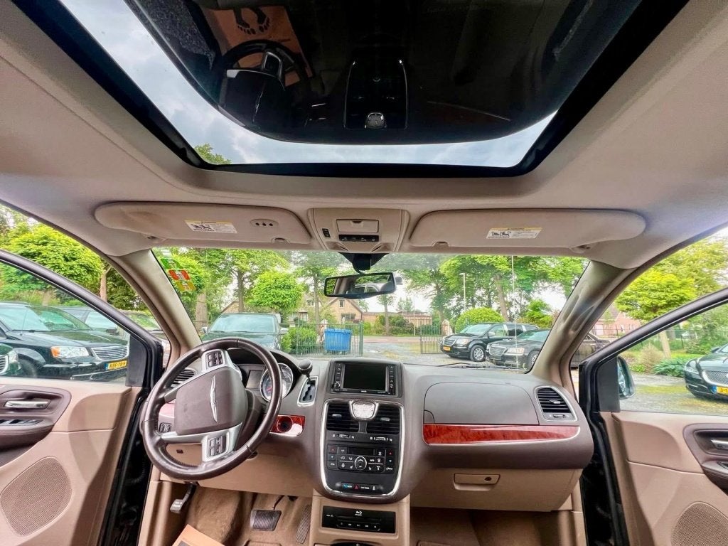 Chrysler Grand Voyager 3.6 V6 LIMITED Bj.2013 OPEN-DAK 3xTV/, Gebruikt, Beige, Grand Voyager, 7 stoelen