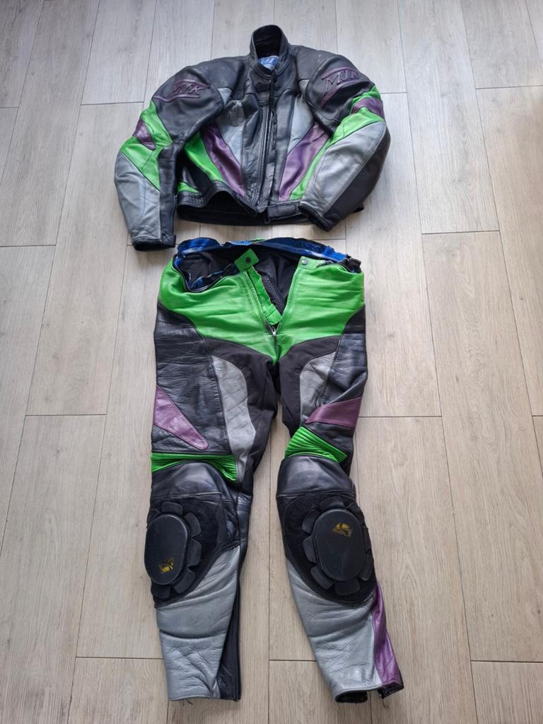 Leren motorpak (jas en broek) - Maat M, Motoren, Ophalen of Verzenden, MJK, Tweedehands, Heren