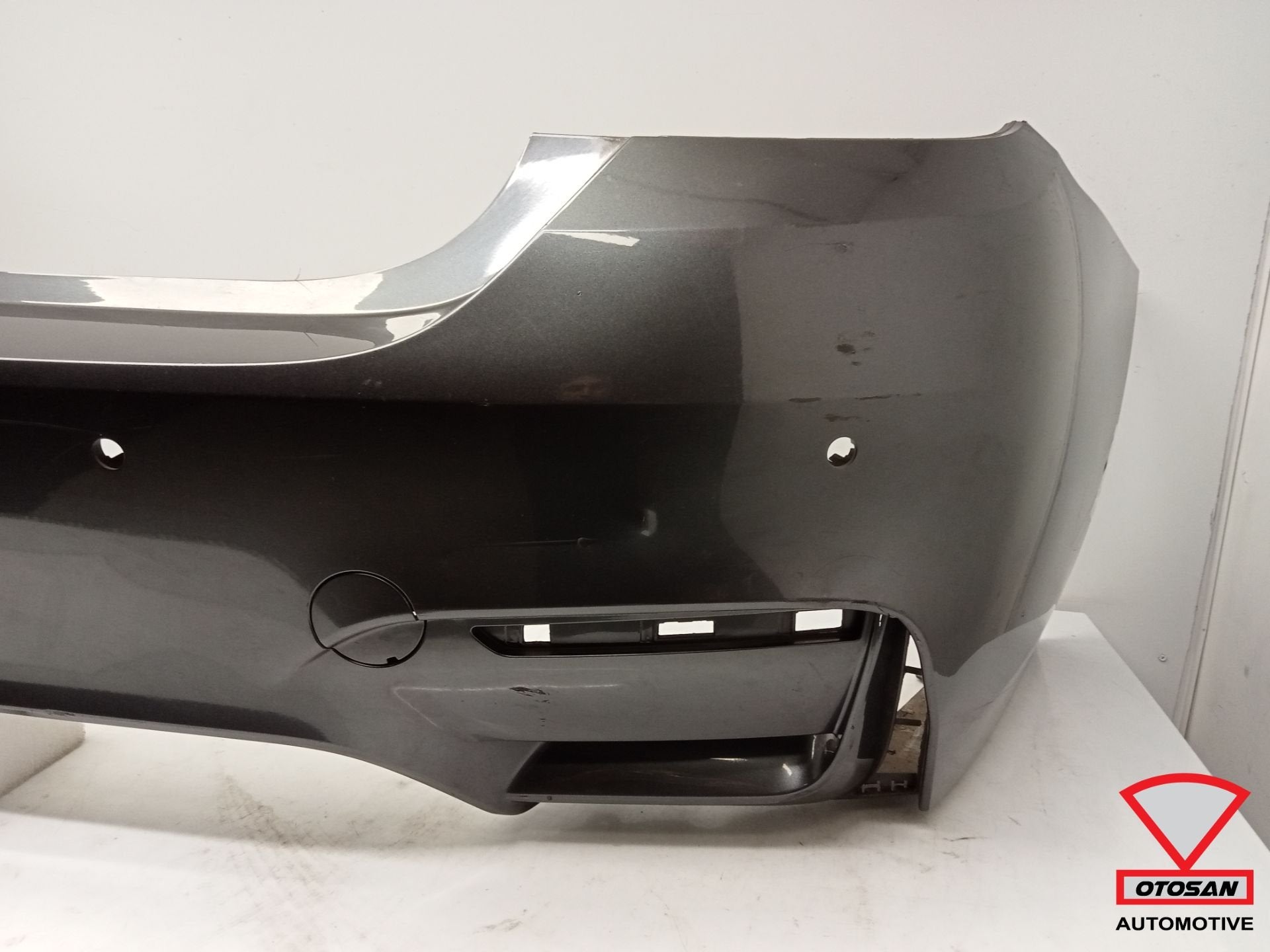 BMW M4 F82 F83 M Achterbumper Bumper 4xPDC Origineel!, Petuelring 130
80788  Munich, DE, Gebruikt, Info@bmw.de, Ophalen of Verzenden