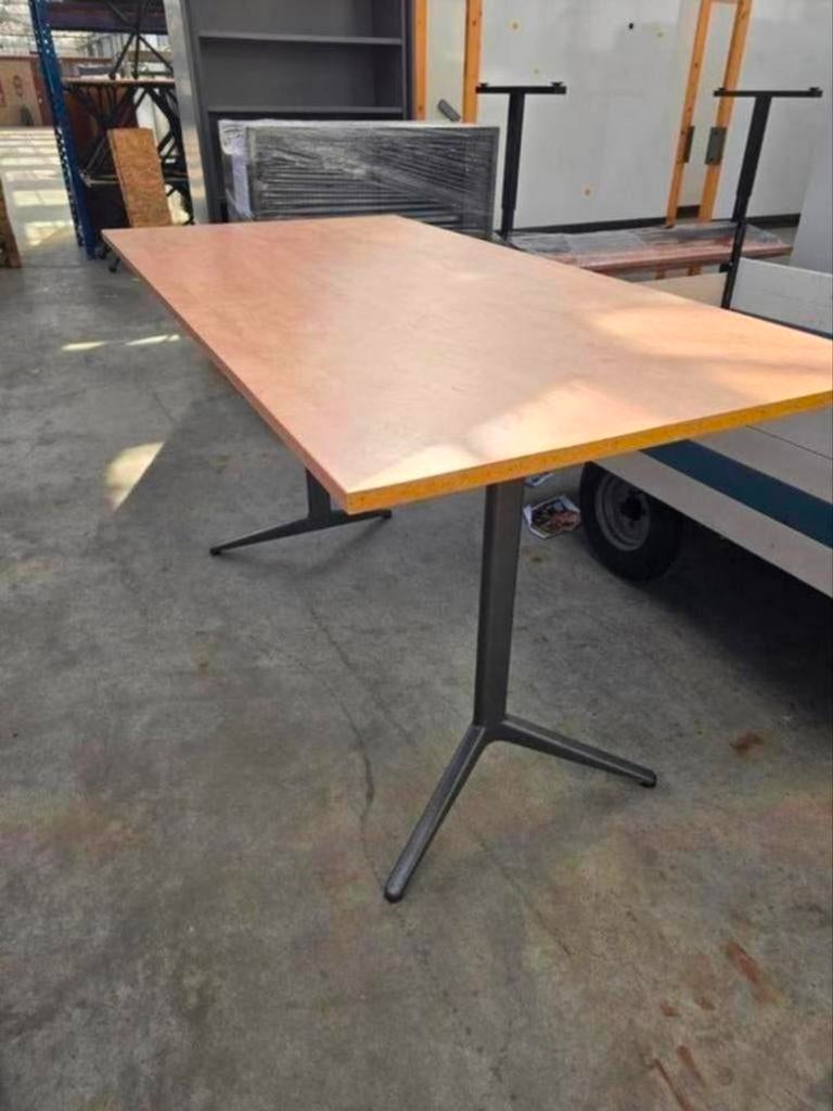 Ahrend Tafel - 100x200 cm, Ophalen