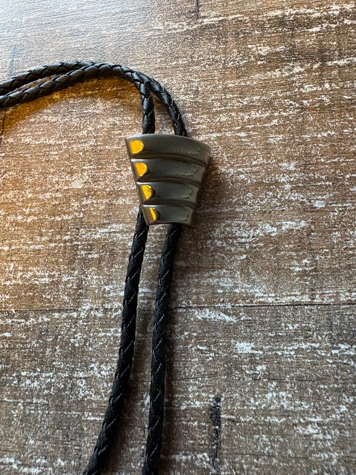 Bolo Tie, :, Overige materialen, Ophalen of Verzenden, Zo goed als nieuw