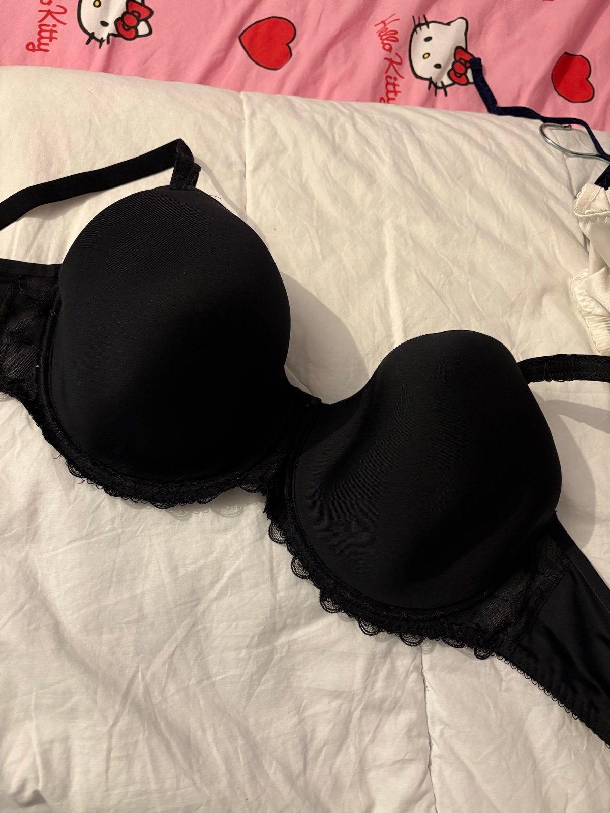 Fantasie Zwarte BH - Maat 90E/40DD, nieuw, Ophalen of Verzenden, Zwart, BH