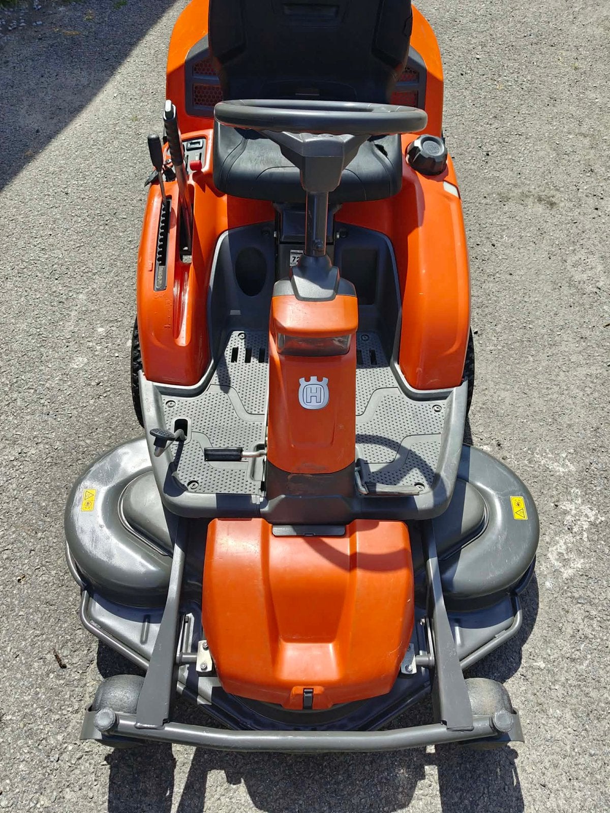 Rider Husqvarna 316T, Tuin en Terras, Grasmaaiers, Ophalen, Cirkelmaaier, Gebruikt, Opvangbak