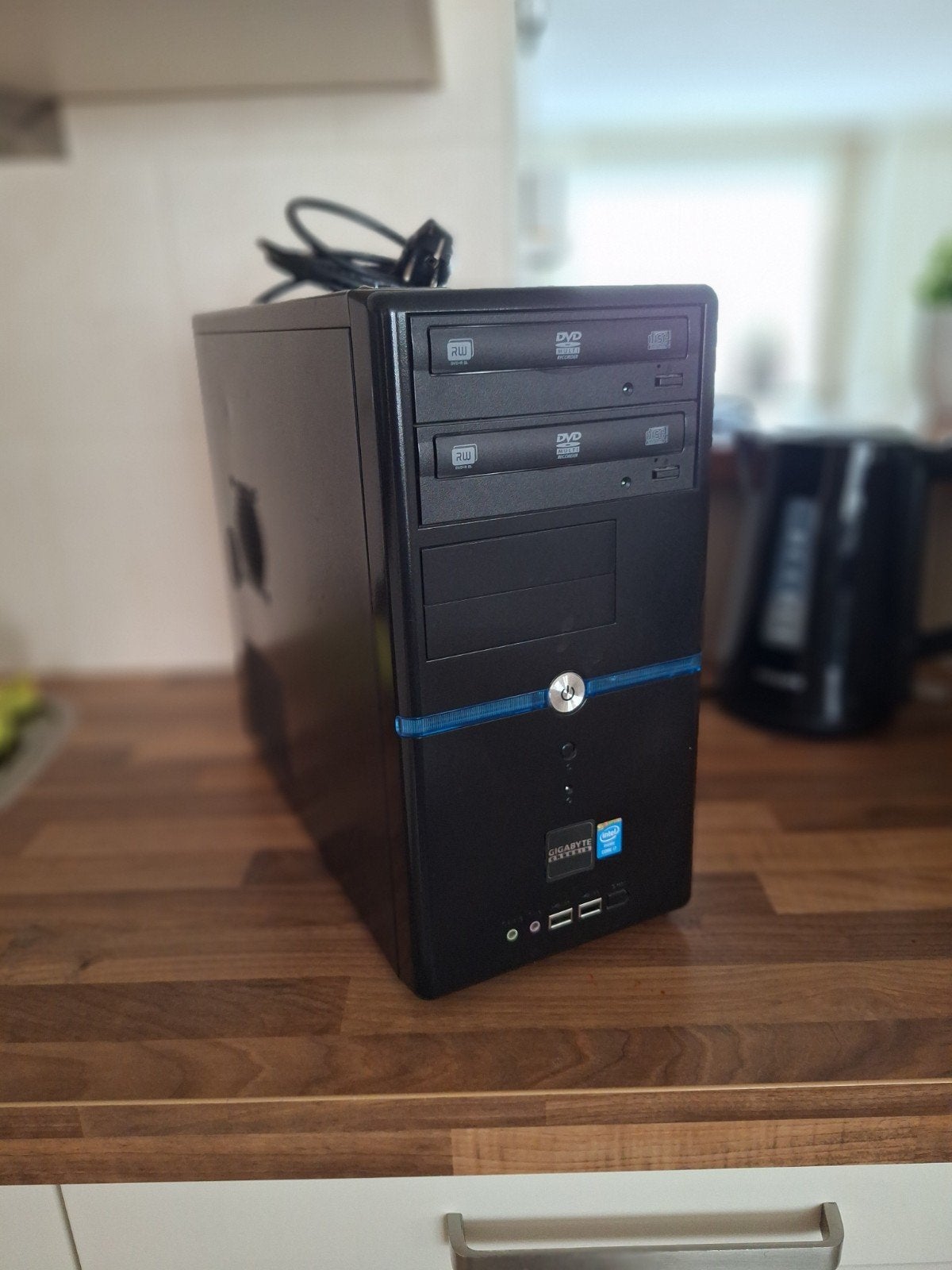 Windows 10 computer., Computers en Software, Desktop Pc's, Gigabyte, 8 GB, Ophalen of Verzenden, Zo goed als nieuw