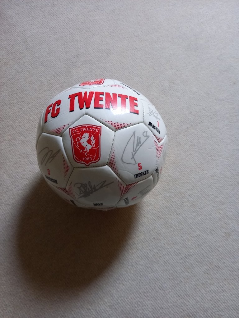 Bal FC Twente en een DVD, Maat XL, Ophalen, Nieuw, Bal