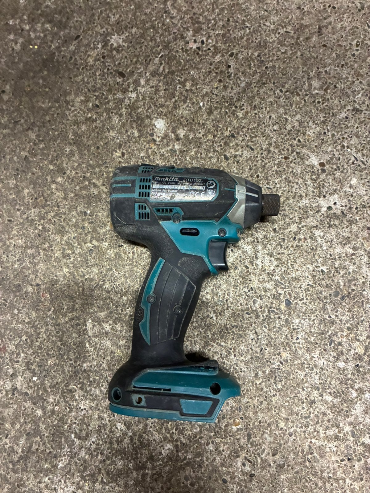 Makita DTD152 Accu Slagmoersleutel - Gebruikt, Doe-het-zelf en Verbouw, Gereedschap | Boormachines, Gebruikt, Variabele snelheid