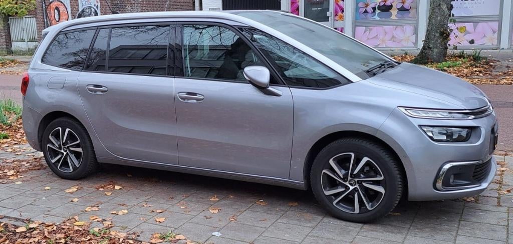 Citroën C4 (Grand) Picasso Puretech 130pk S&S 2018 Grijs, Auto's, Citroën, 1350 kg, Stof, 1199 cc, 1290 kg
