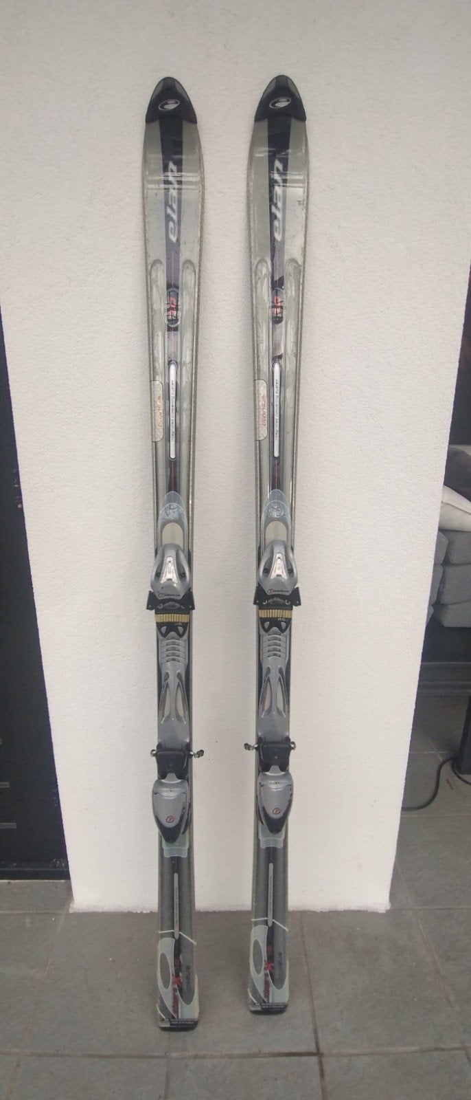 Elan Ski's 176 cm met Tyrolia bindingen, Sport en Fitness, Skiën en Langlaufen, 160 tot 180 cm, Gebruikt, Ski's, Ophalen