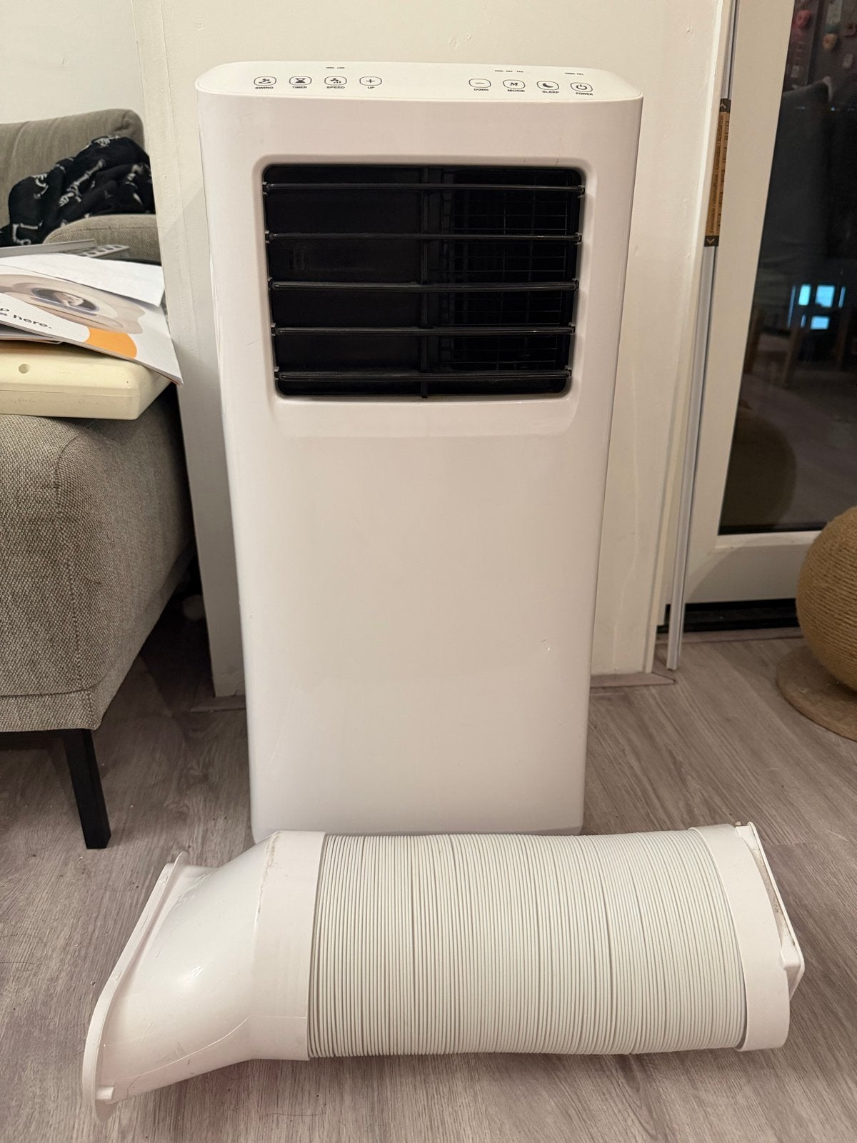 Mobiele airco 7000 BTU, Ophalen, Gebruikt, Minder dan 60 m³, 2 snelheden