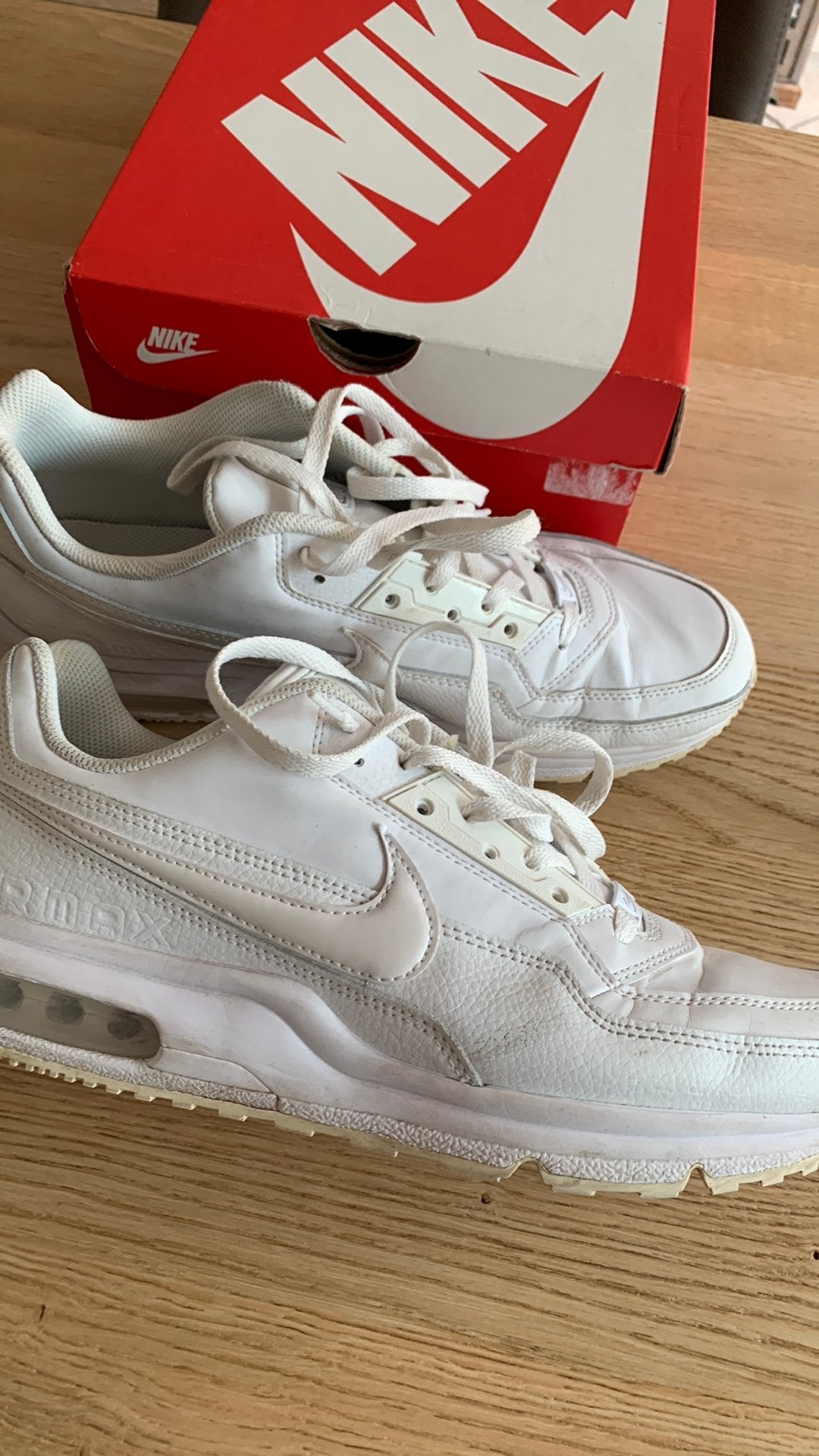 Witte Nike air max heren, Ophalen of Verzenden, Zo goed als nieuw, Wit