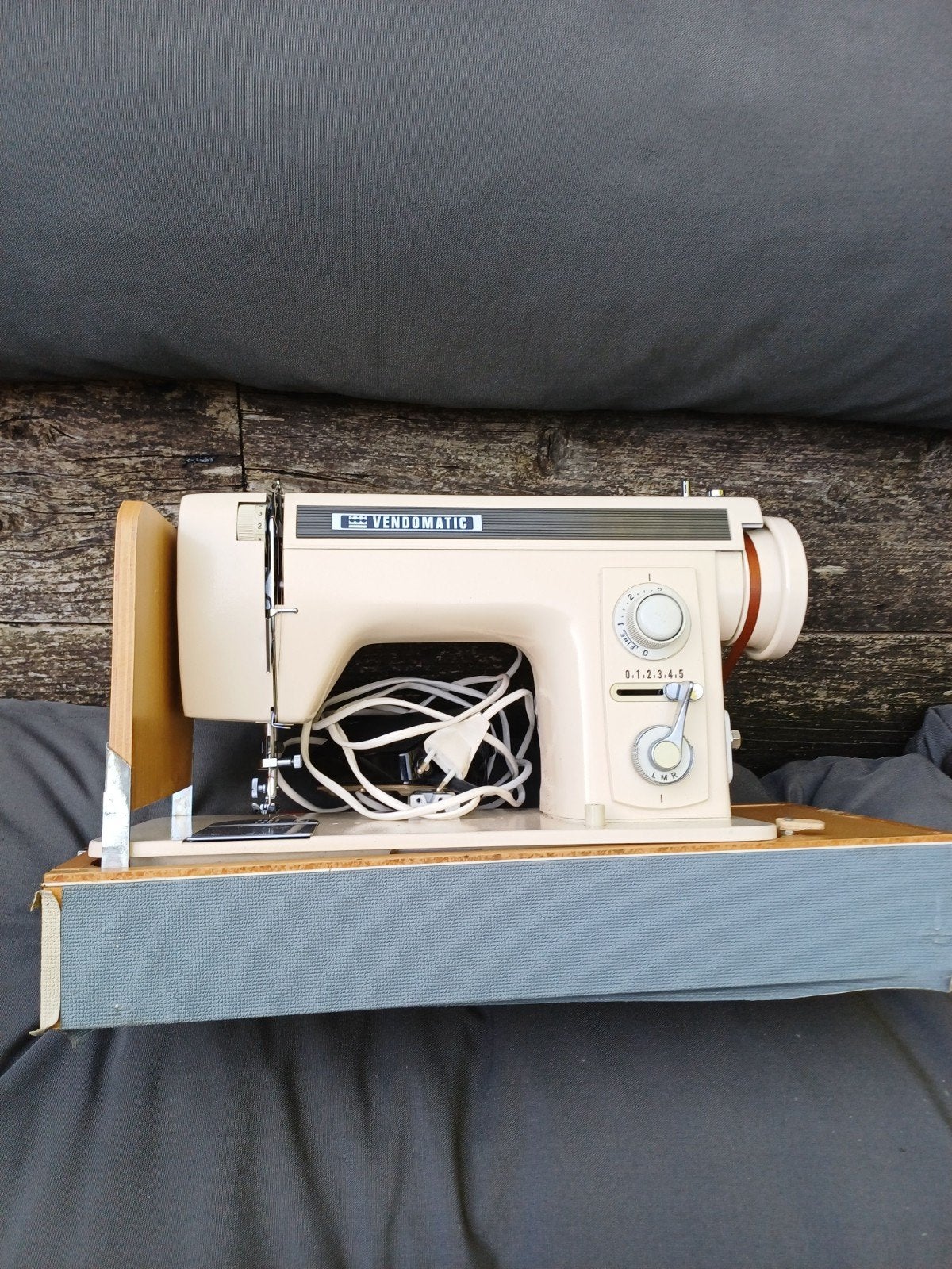 Vendomatic naaimachine, Ophalen of Verzenden, Gebruikt, Naaimachine, Overige merken
