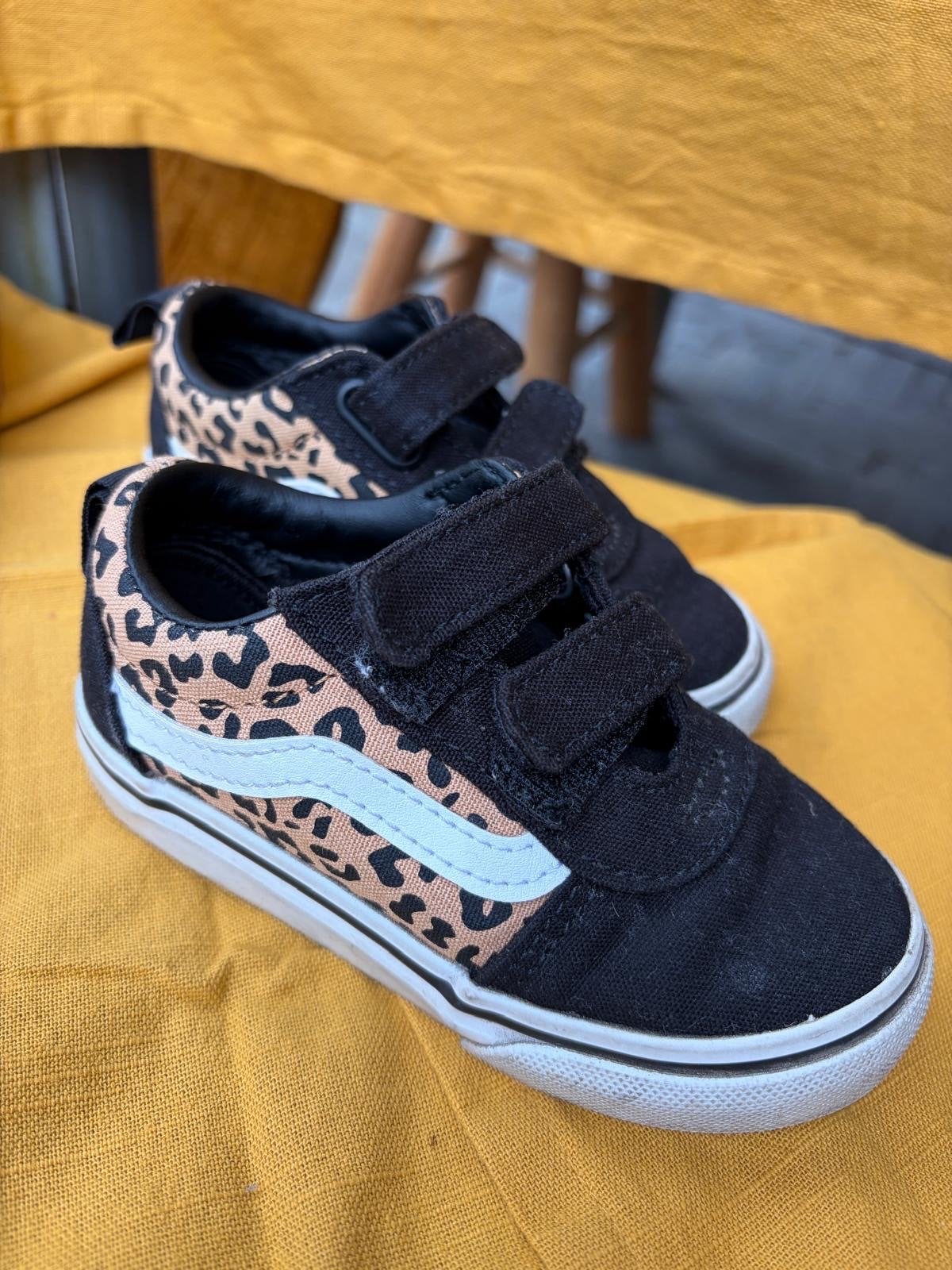 Vans sneakers met luipaardprint, maat 23,5, Ophalen of Verzenden, Gebruikt, Jongen of Meisje, Sportschoenen